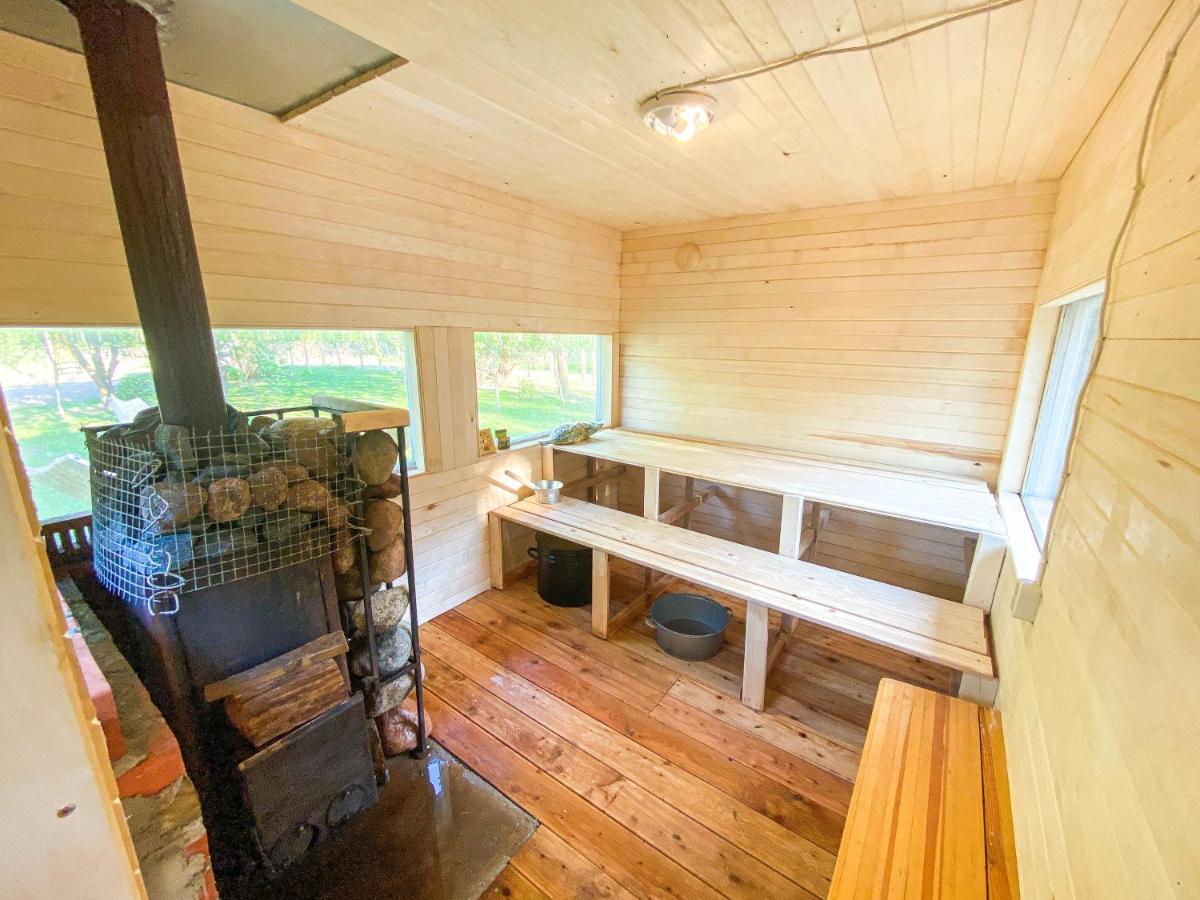 Private Farm Jakuzzi Sauna In The Forest Talsi Exterior photo
